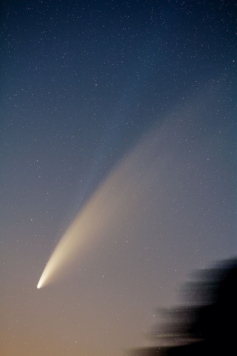 Komet_Neowise_APP_8bit